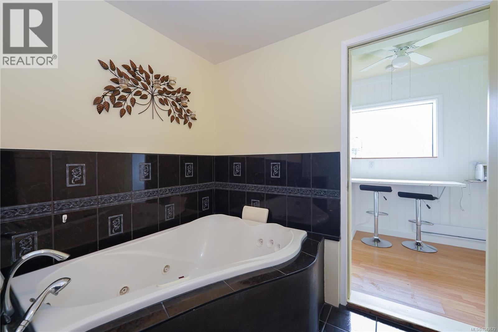 1777 Cecil St - 12