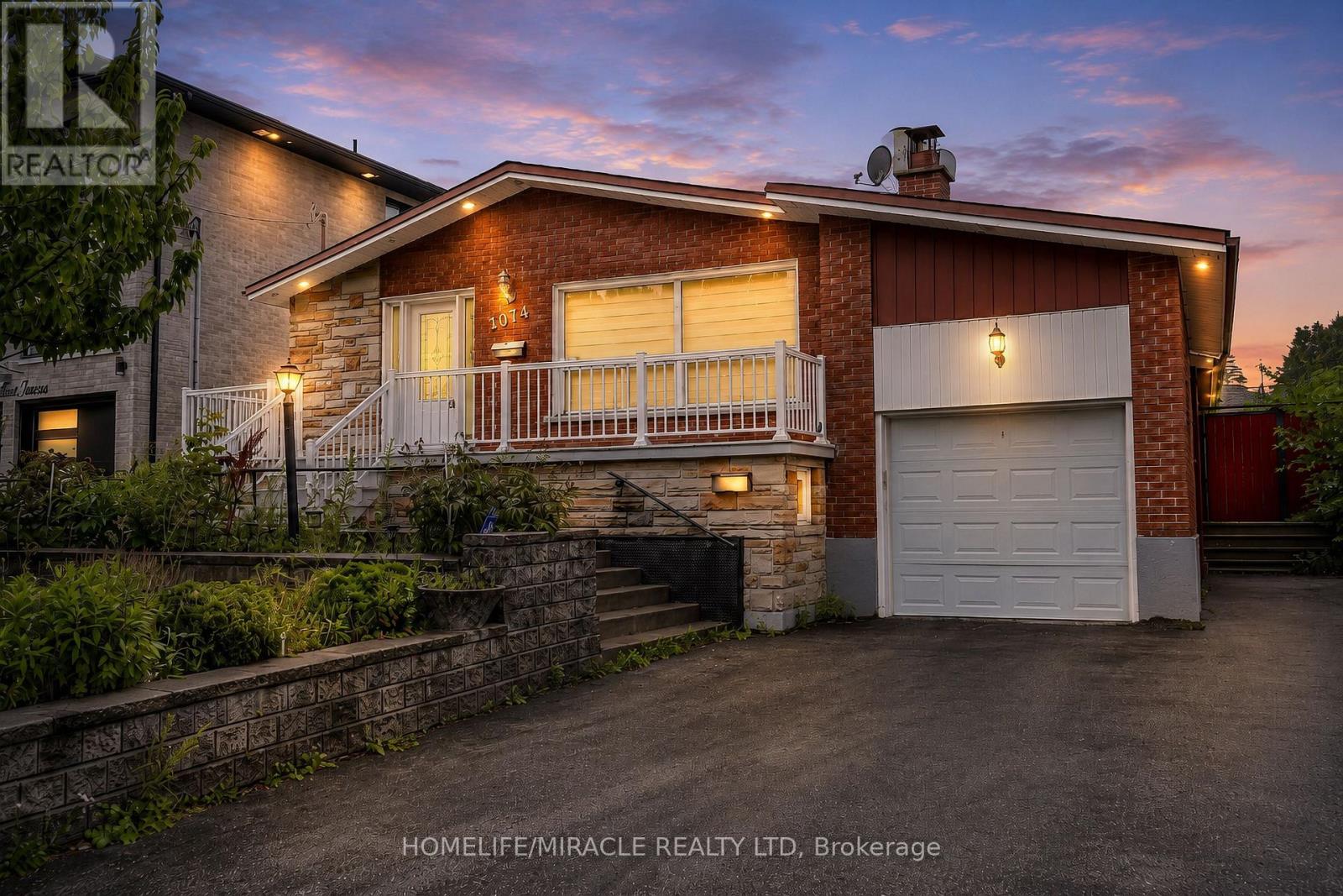 1074 MIDLAND AVENUE - 2