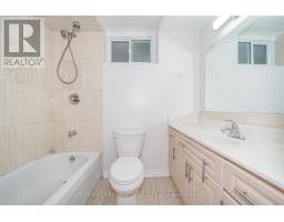 1074 Midland Avenue, Toronto, ON M1K4G9 Photo 28