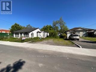 18 PHELPS STREET - 2