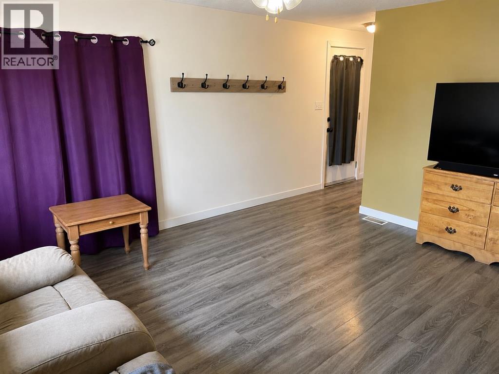 224 Polar Avenue NE - Image 6