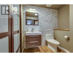 2 - 2359 Queen Street E, Toronto, ON M4E1H2 Photo 7