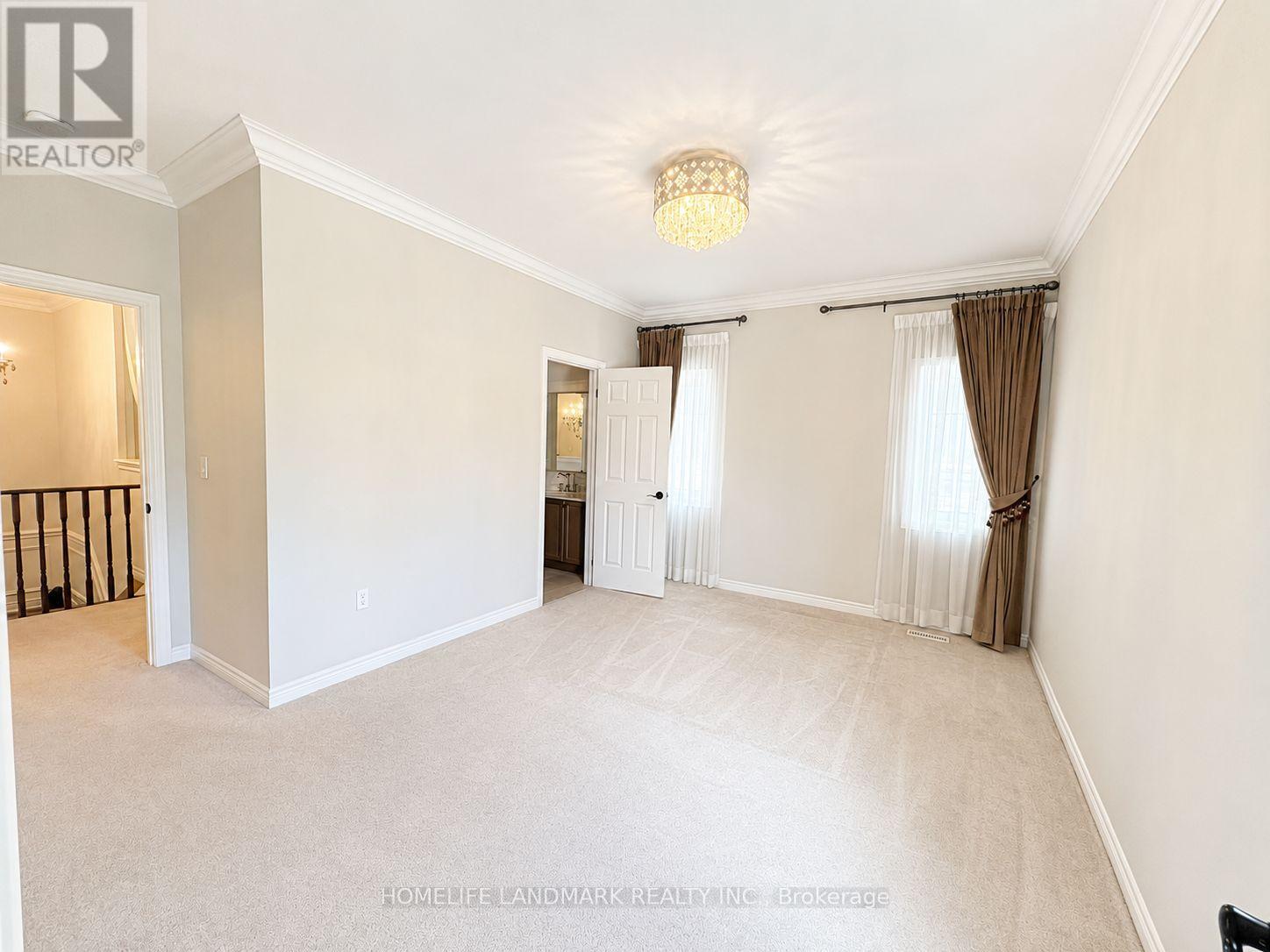 4 JOHN WEDDELL AVENUE - 28