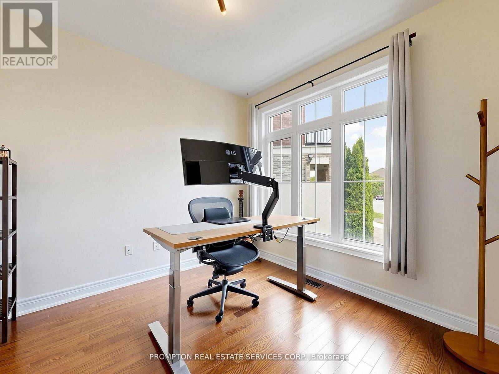 29 BEEBE CRESCENT - 5