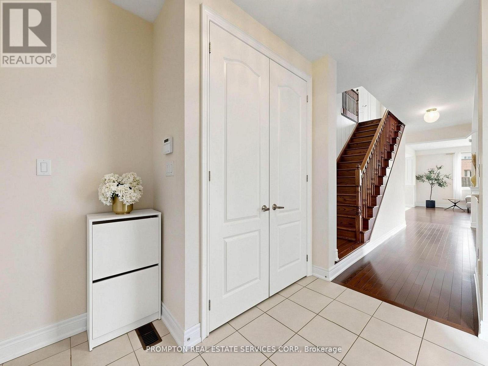 29 BEEBE CRESCENT - 4
