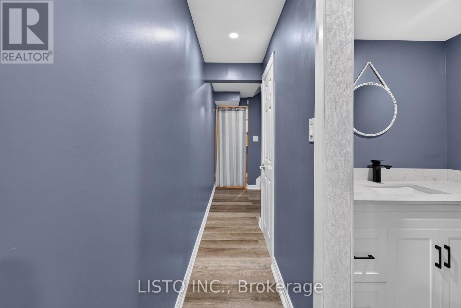 44 HANEY DRIVE - 29