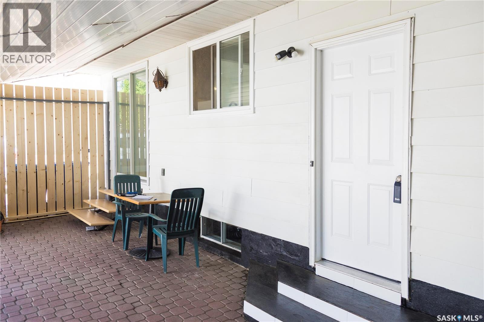 1614 McKercher DRIVE - Image 30