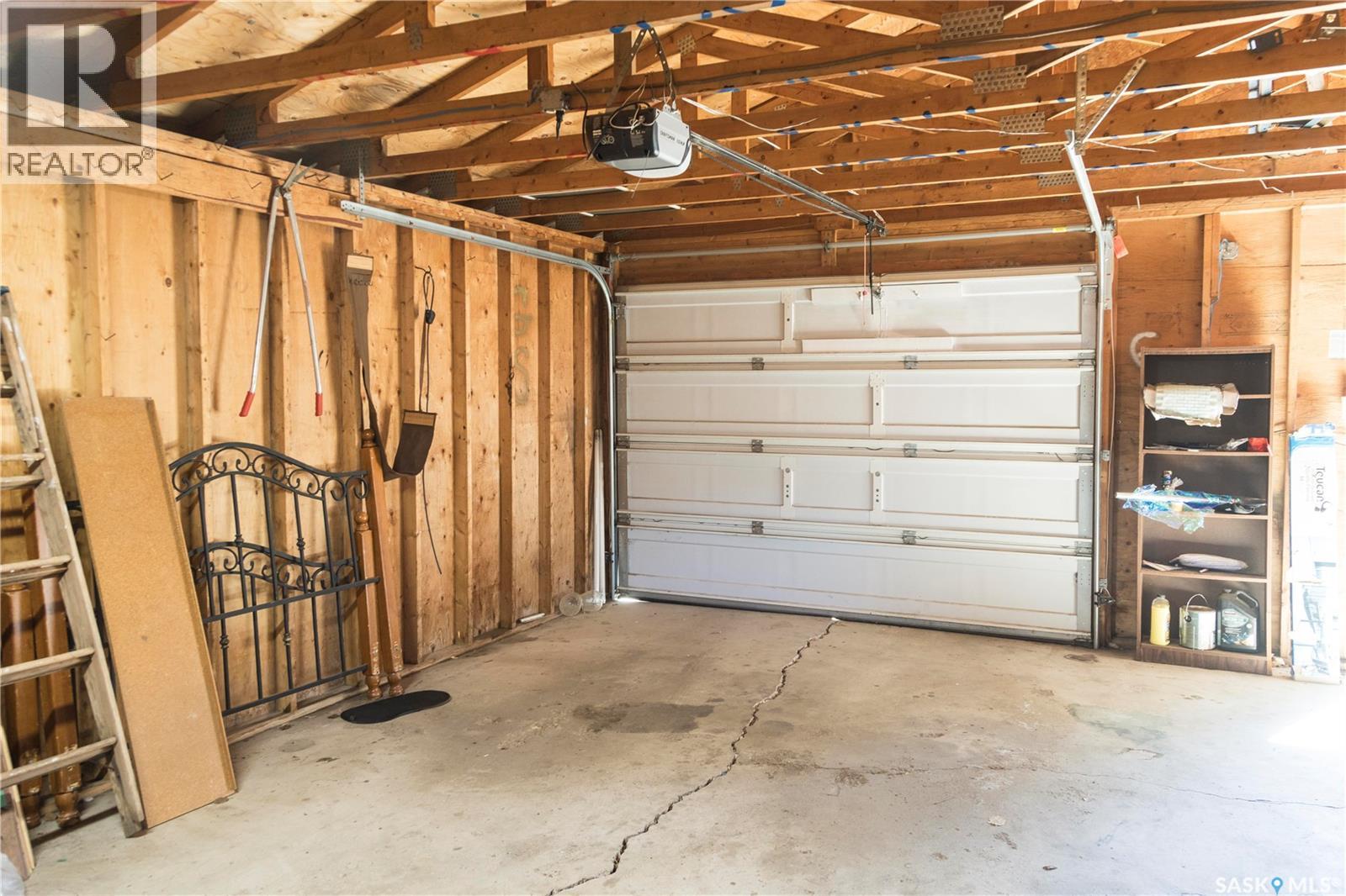 1614 McKercher DRIVE - Image 37