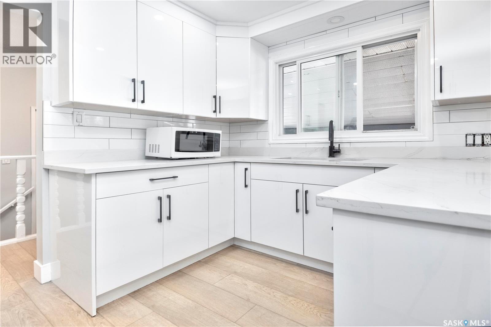 1614 McKercher DRIVE - Image 7