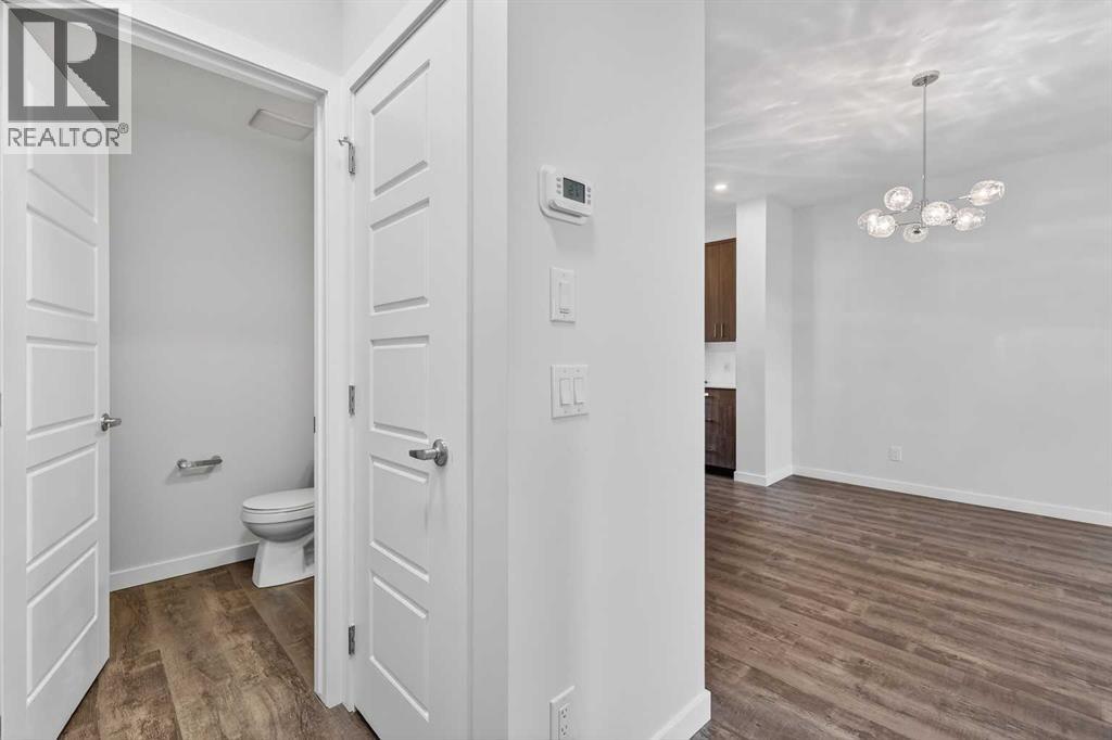 #303 40 Creekside Way SW - 15