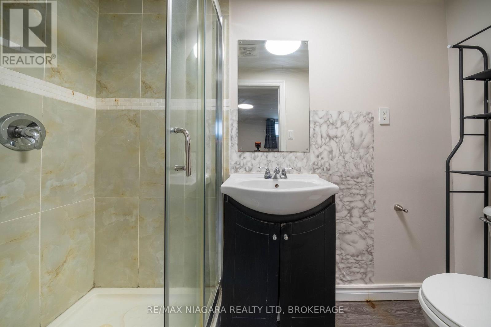 293-295 GLENRIDGE AVENUE - Image 45