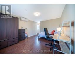 Bathroom - 293-295 Glenridge Avenue, St  Catharines, ON L2T3K5 Photo 10