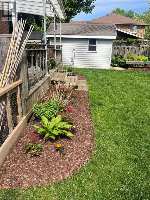 153 MEADOWBROOK Drive - 35