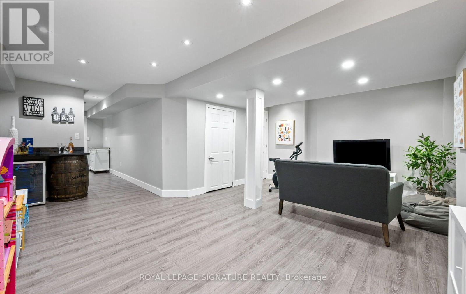 1411 COSTIGAN ROAD - Image 26