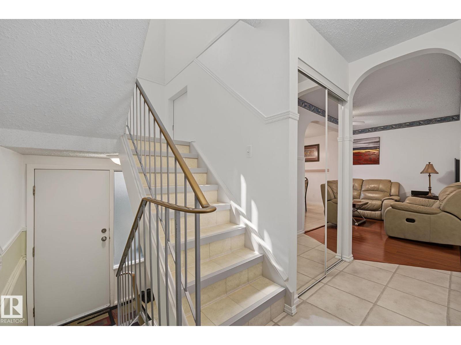 895 ERIN PL NW - 18