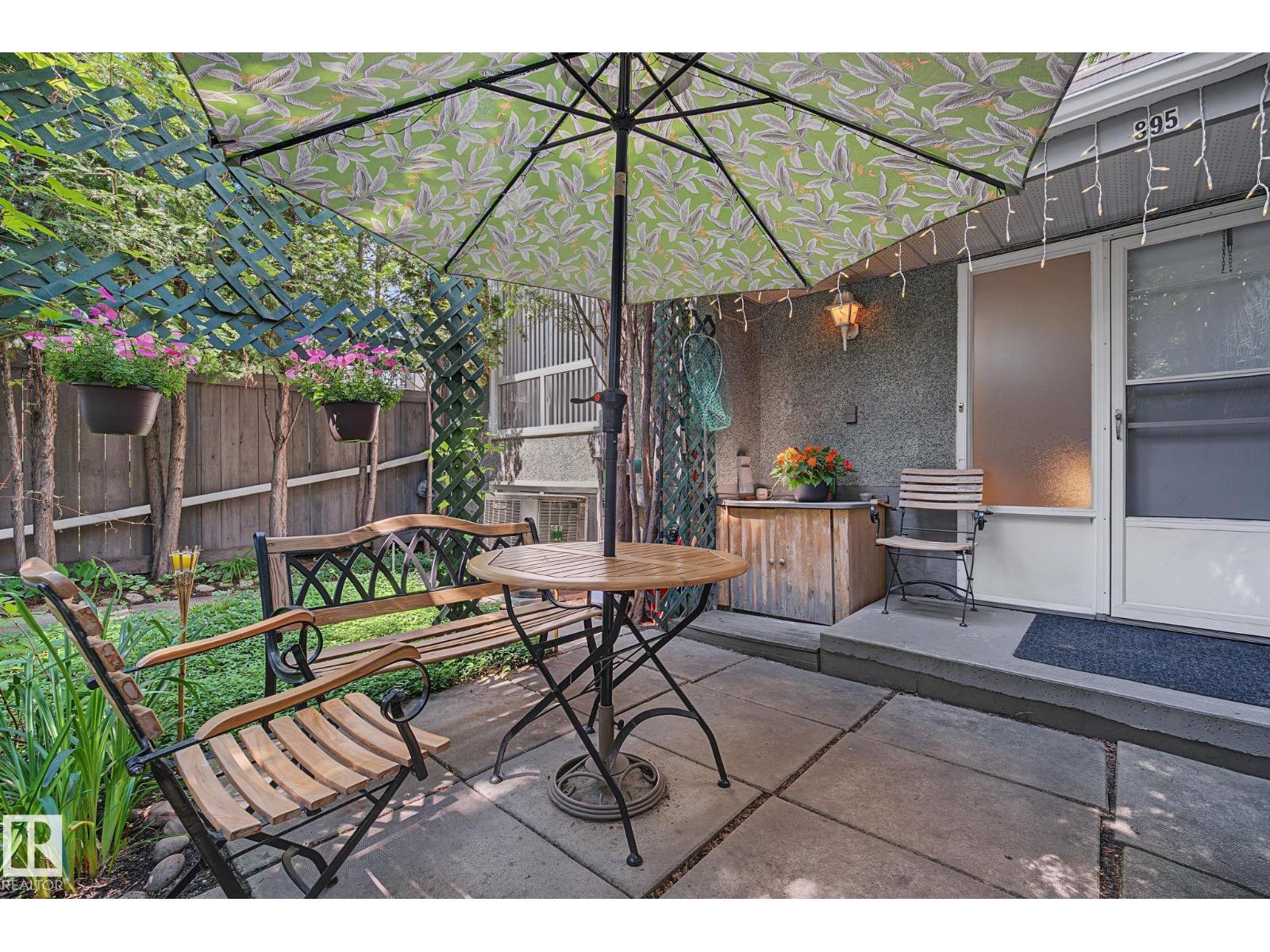 895 ERIN PL NW - 40