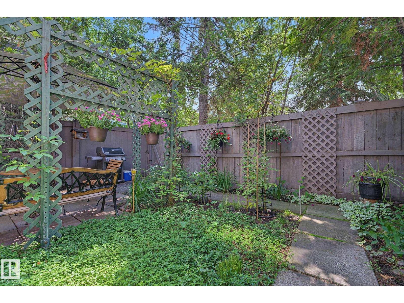 895 ERIN PL NW - 42