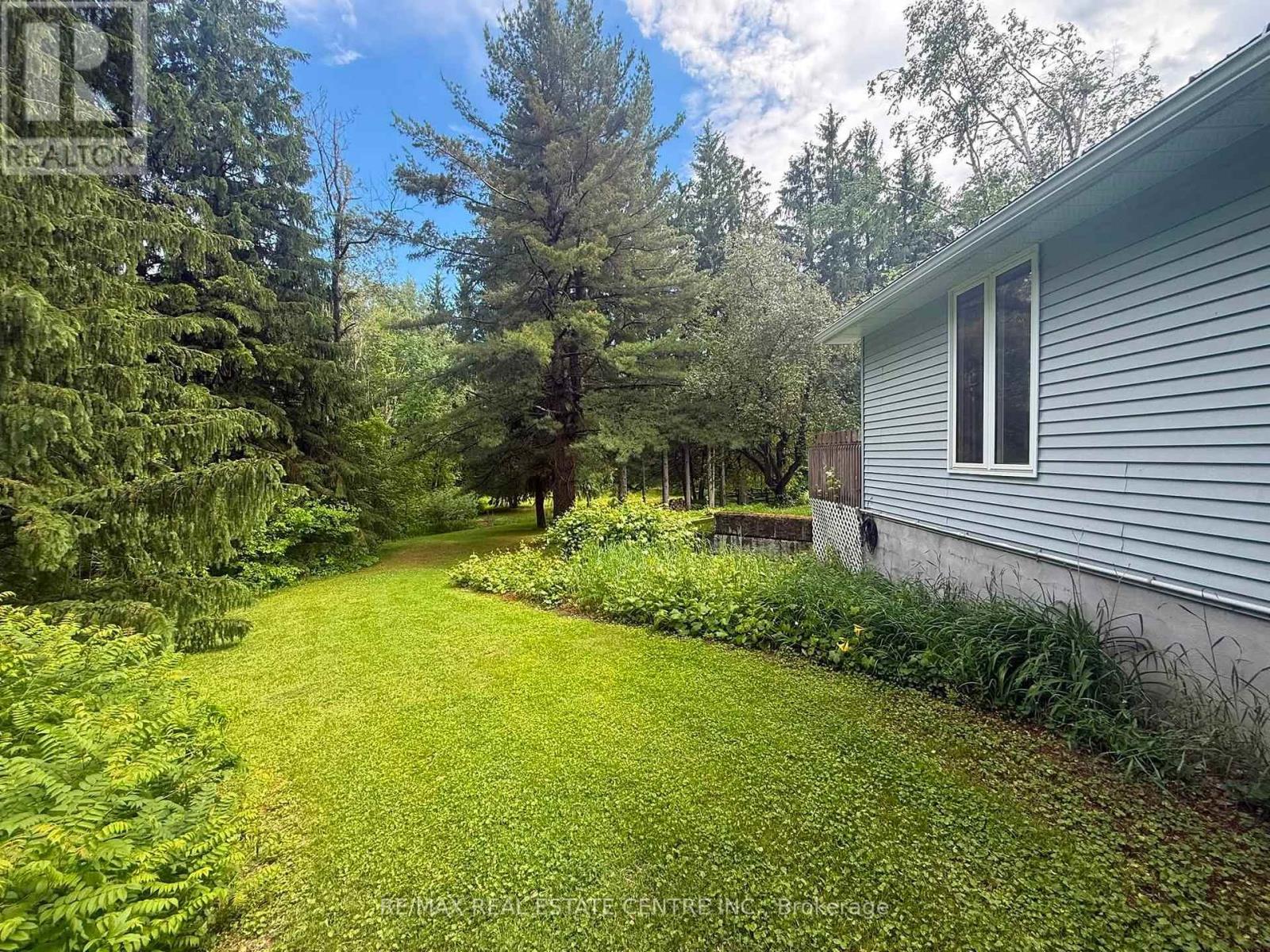 21 MCCUTCHEON ROAD - 3