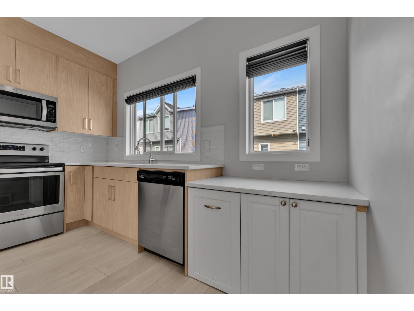 #36 215 SADDLEBACK RD NW - 15