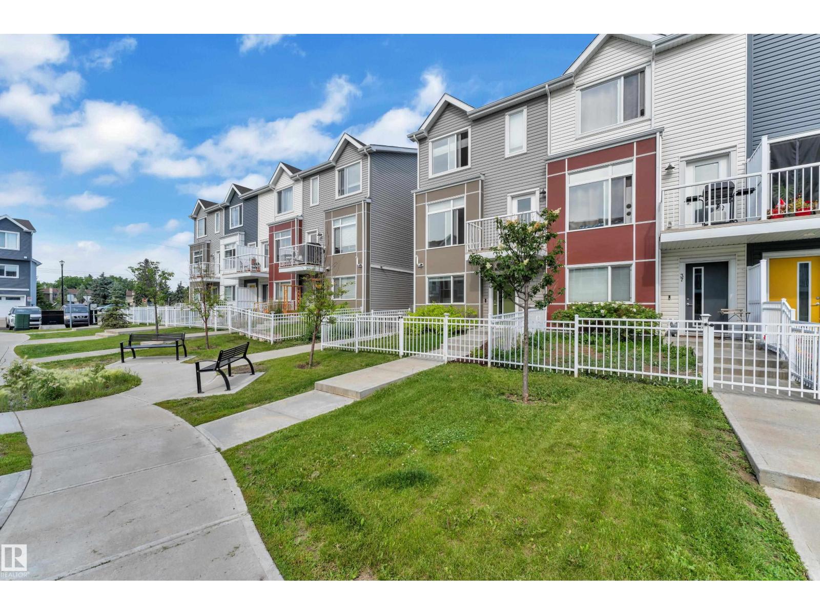 #36 215 SADDLEBACK RD NW - 7