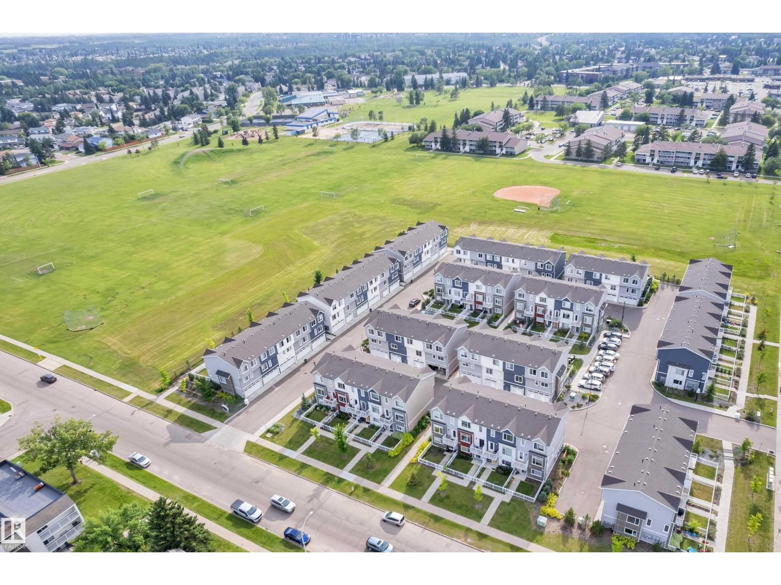 #36 215 SADDLEBACK RD NW - 5