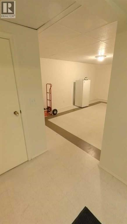 5333 57 Avenue - 27