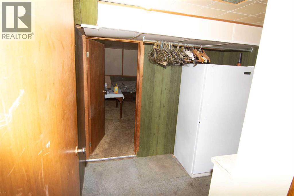 3403 19 Street NW - 25