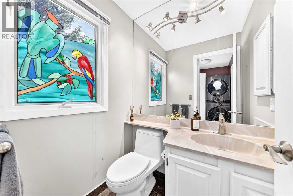 28 Woodmont Place SW - 18