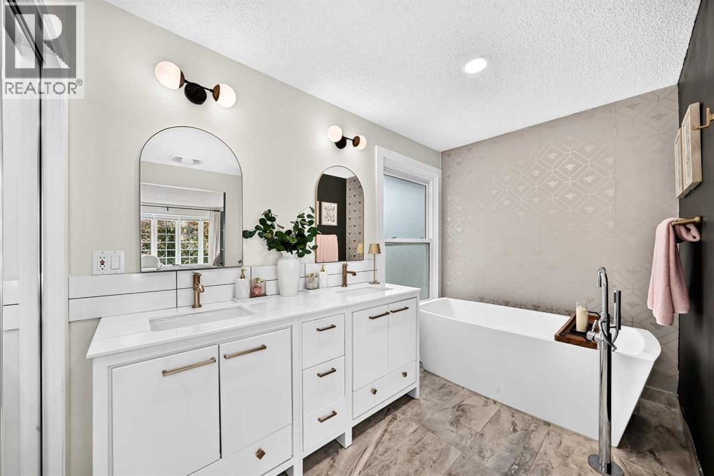 28 Woodmont Place SW - 21
