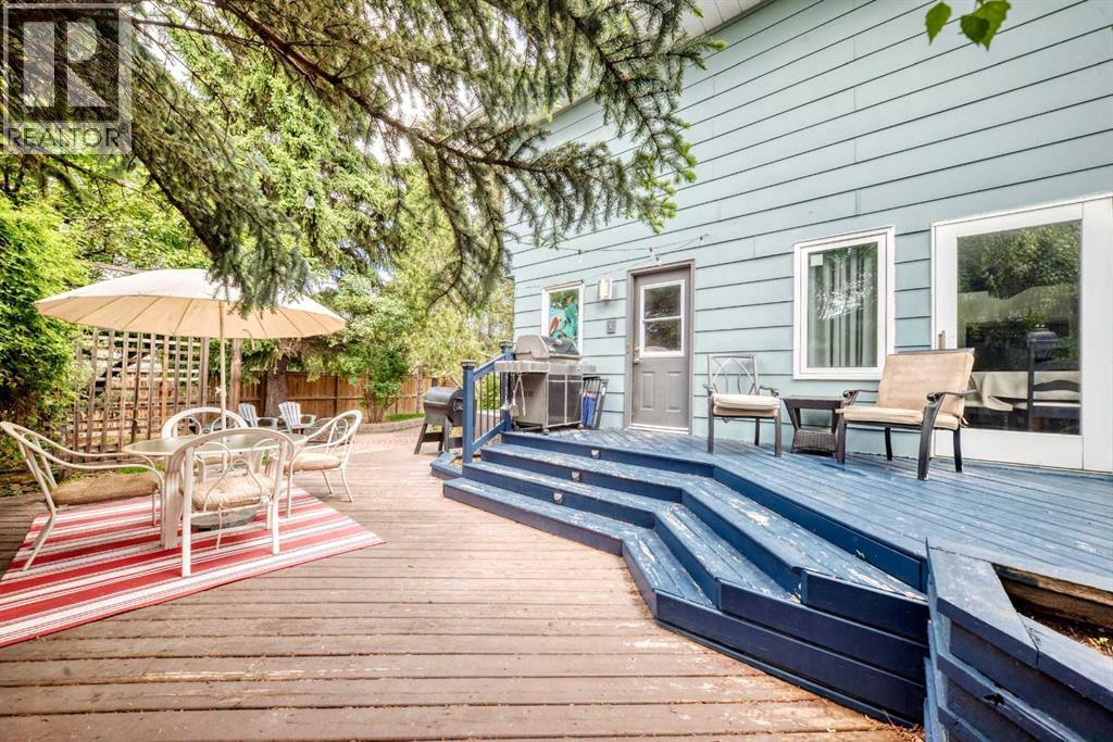 28 Woodmont Place SW - 28