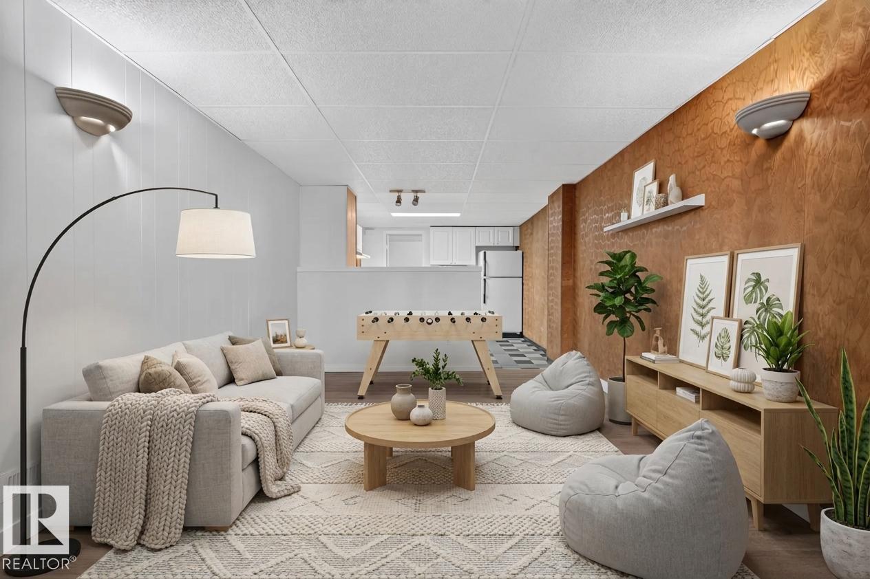 8817 91 ST NW - 41