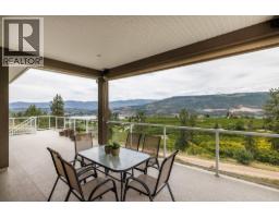 Kitchen - 13615 Middle Bench Road, Lake Country, BC V4V2B4 Photo 25
