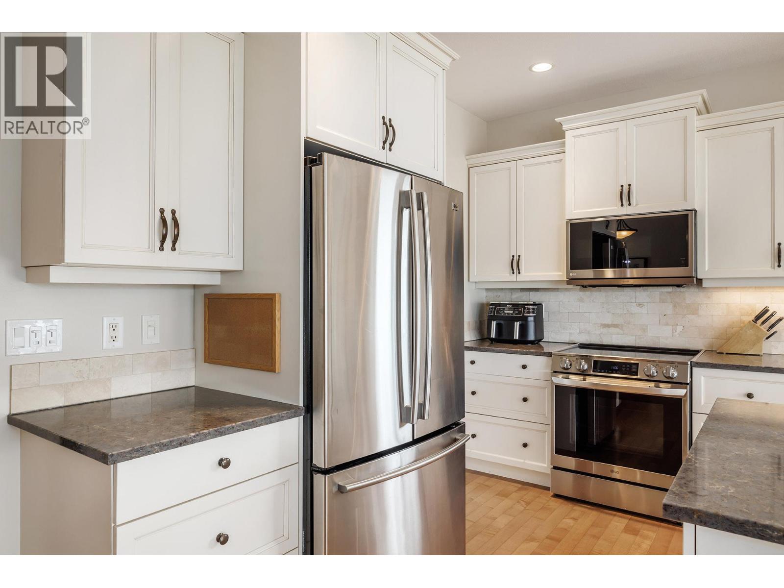 13615 Middle Bench Road - 12
