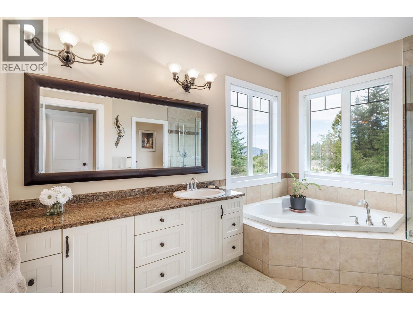 13615 Middle Bench Road - 15