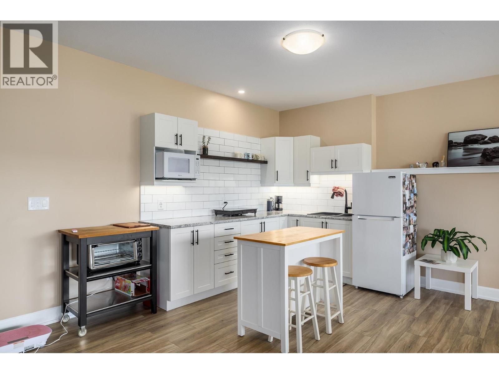 13615 Middle Bench Road - 32