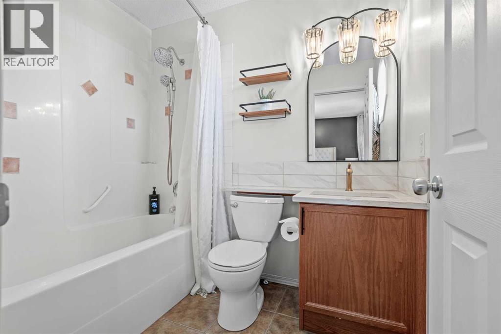 85 Evermeadow Manor SW - Image 15