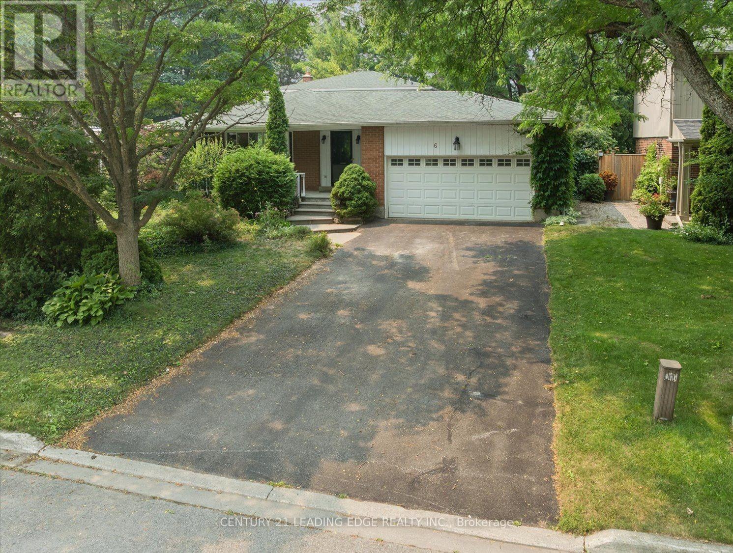 6 THOMAS KINNEAR COURT - 1