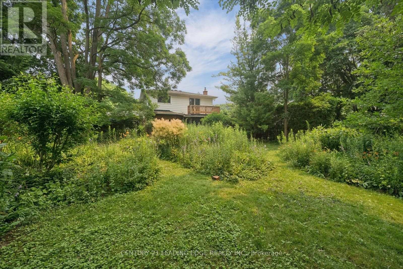 6 THOMAS KINNEAR COURT - 22
