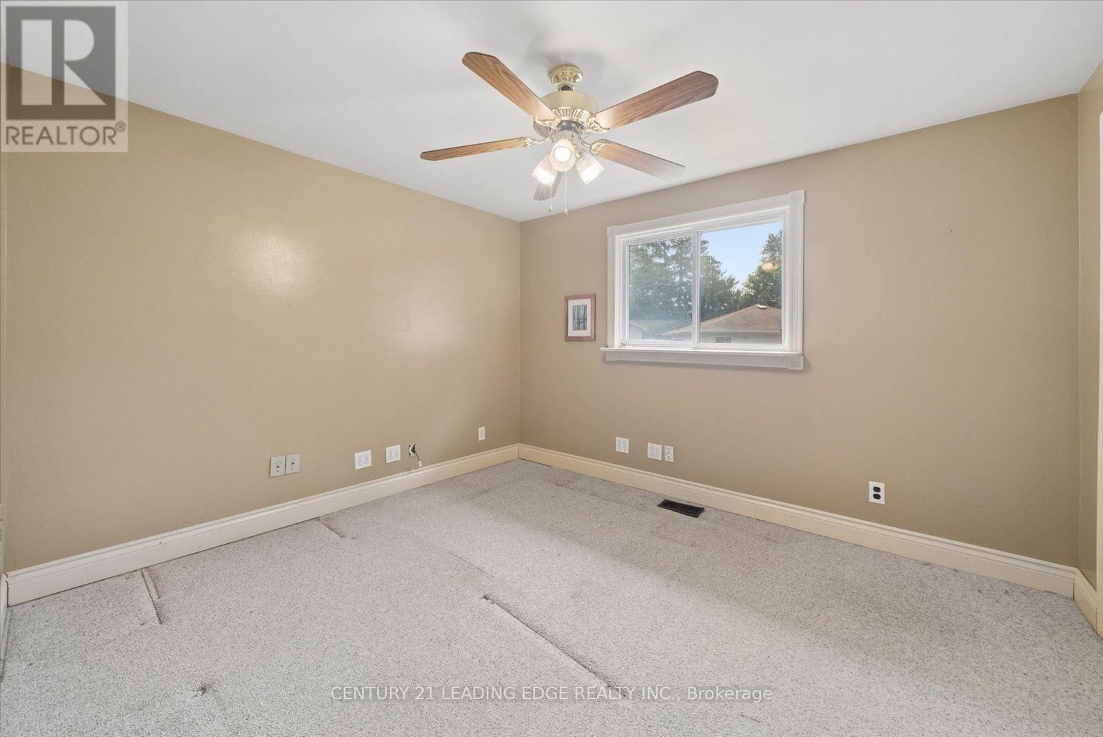 6 THOMAS KINNEAR COURT - 28