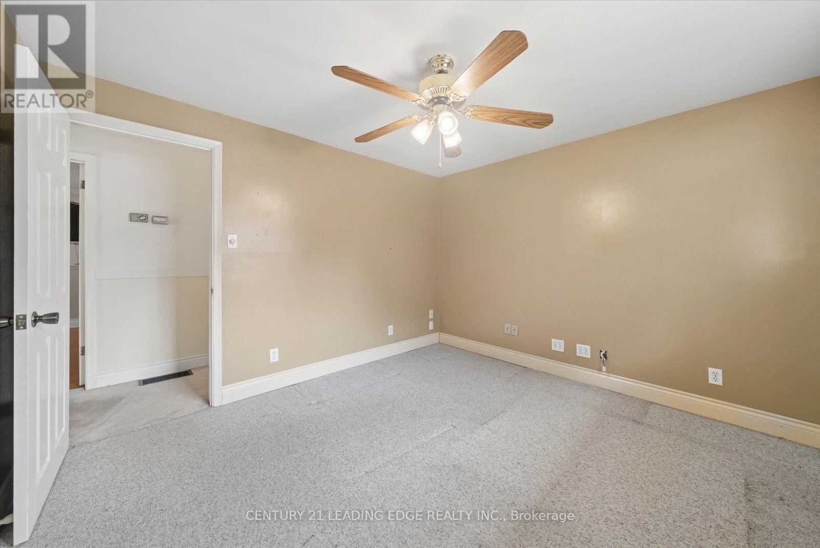 6 THOMAS KINNEAR COURT - 29