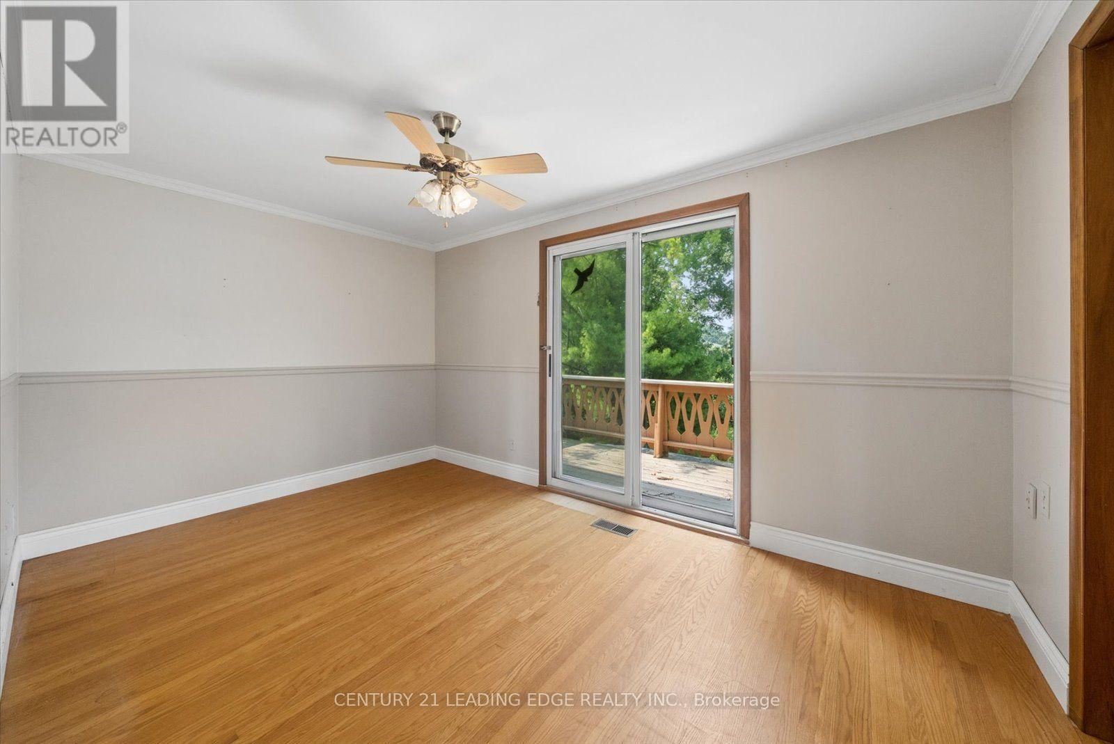 6 THOMAS KINNEAR COURT - 30