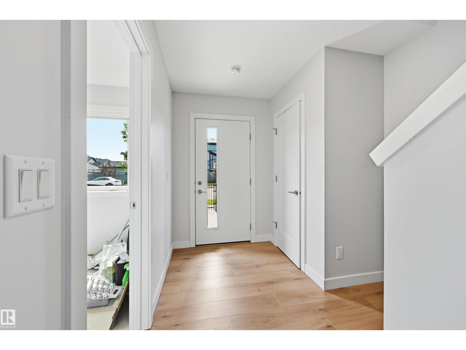 #4 11910 35 AV SW - 5