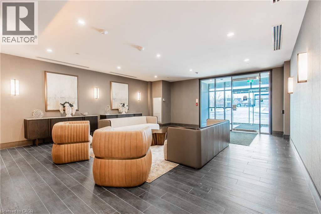 #804 470 DUNDAS Street E - 6