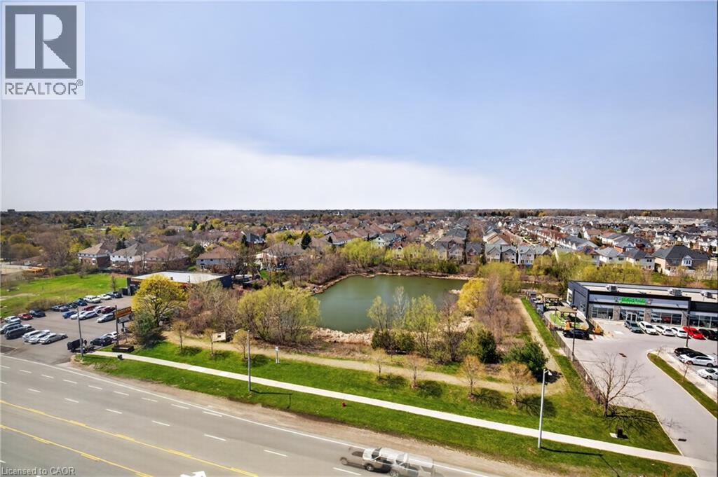 #904 470 DUNDAS Street E - 22