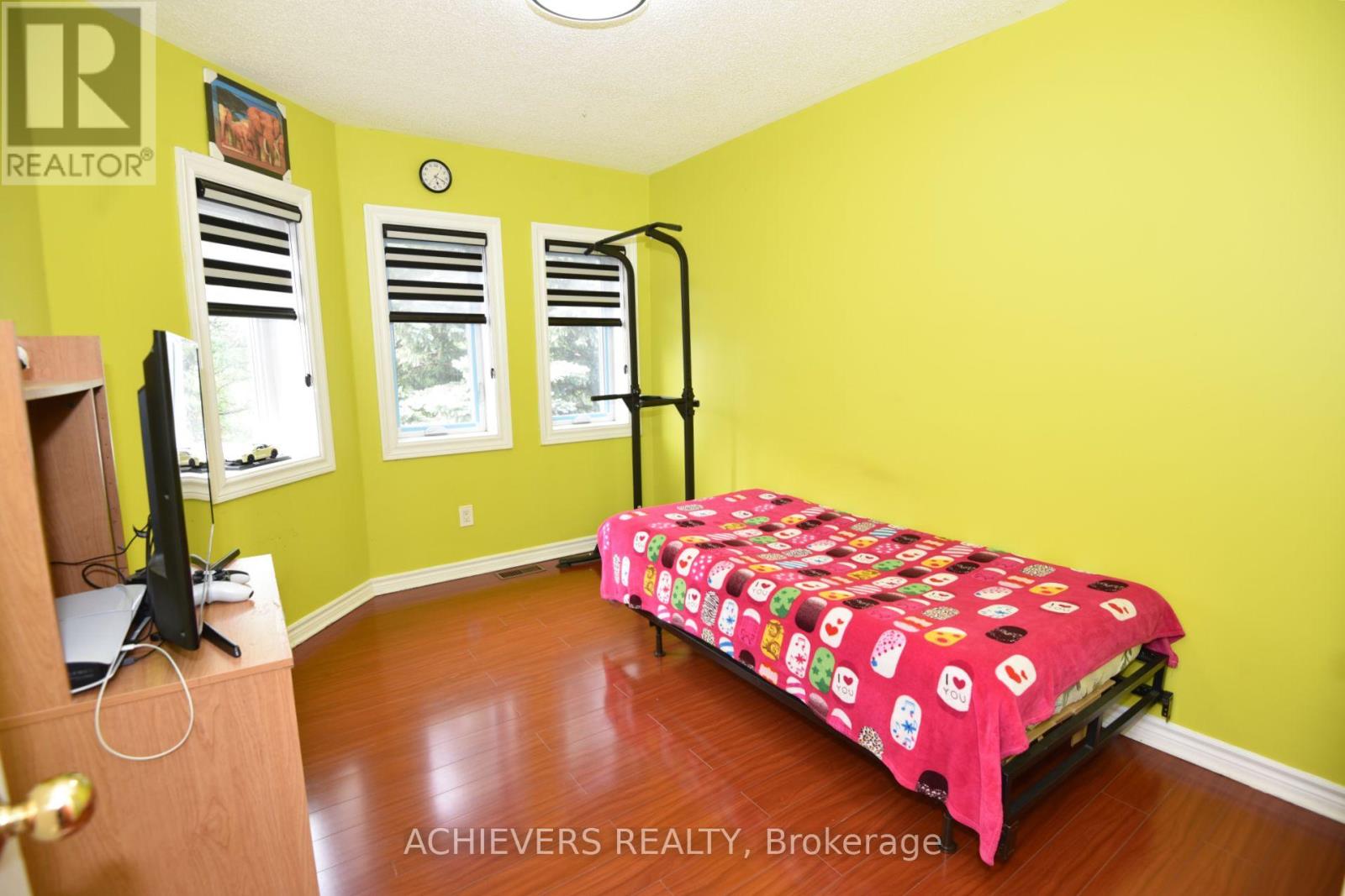 83 CLOVER BLOOM ROAD - 24