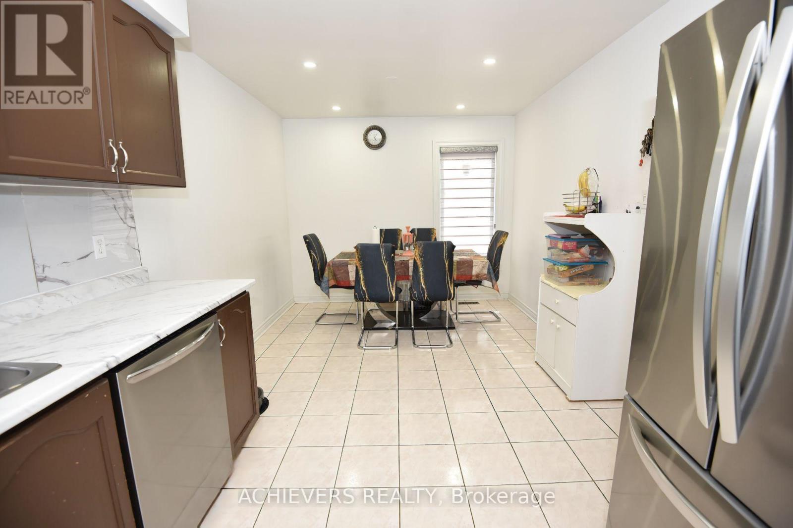 83 CLOVER BLOOM ROAD - 18