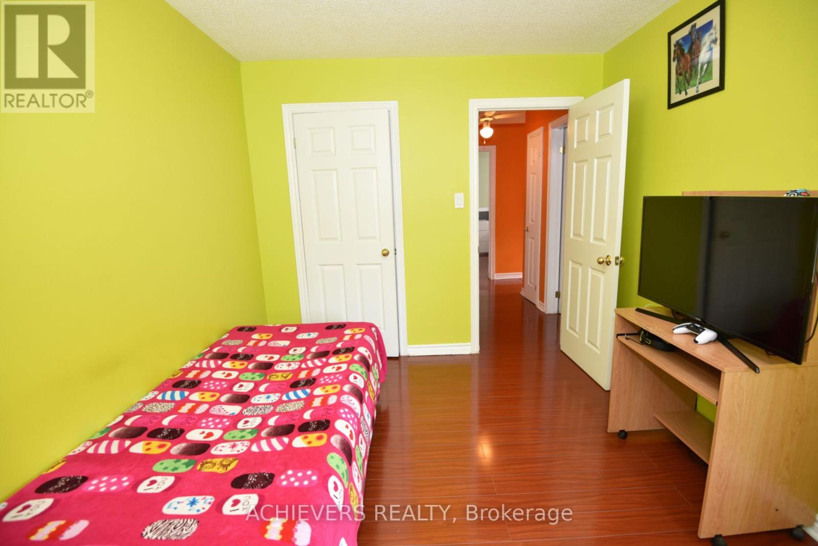 83 CLOVER BLOOM ROAD - 25