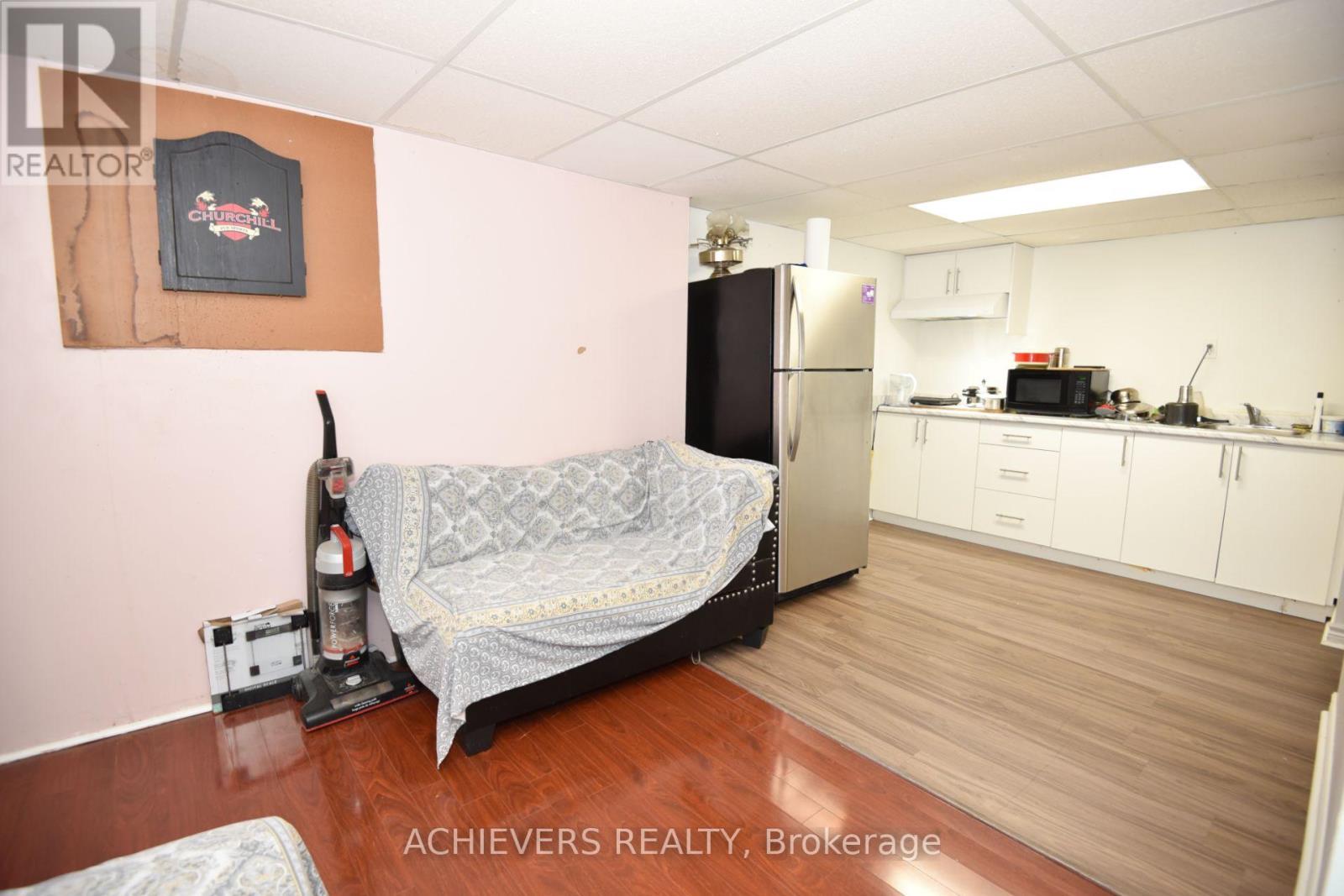 83 CLOVER BLOOM ROAD - 30