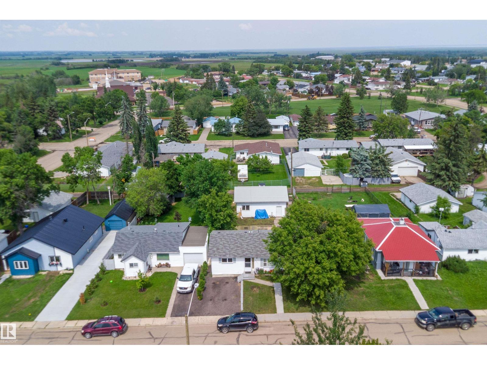 5024 55 AV - Image 35