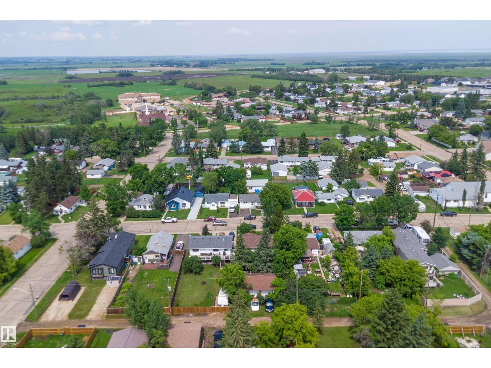 5024 55 AV - Image 34